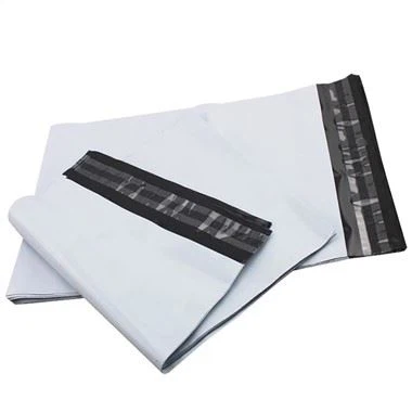 Sak poste ak tep pwòp tèt ou-sele